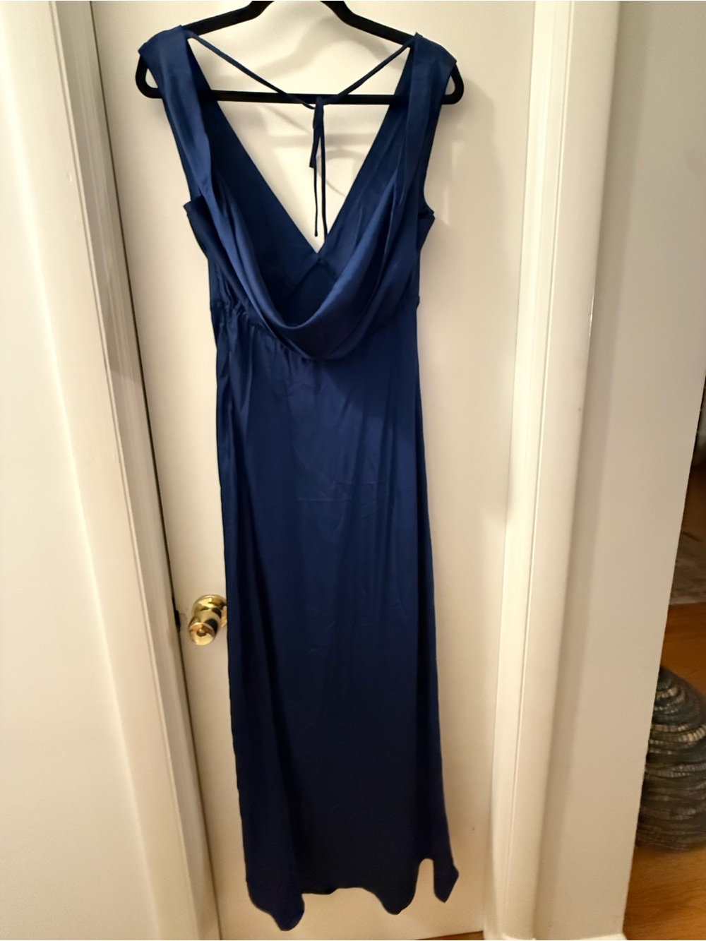 Abercrombie & Fitch Plunge Cowl Back Maxi Dress - Picture 2 of 3